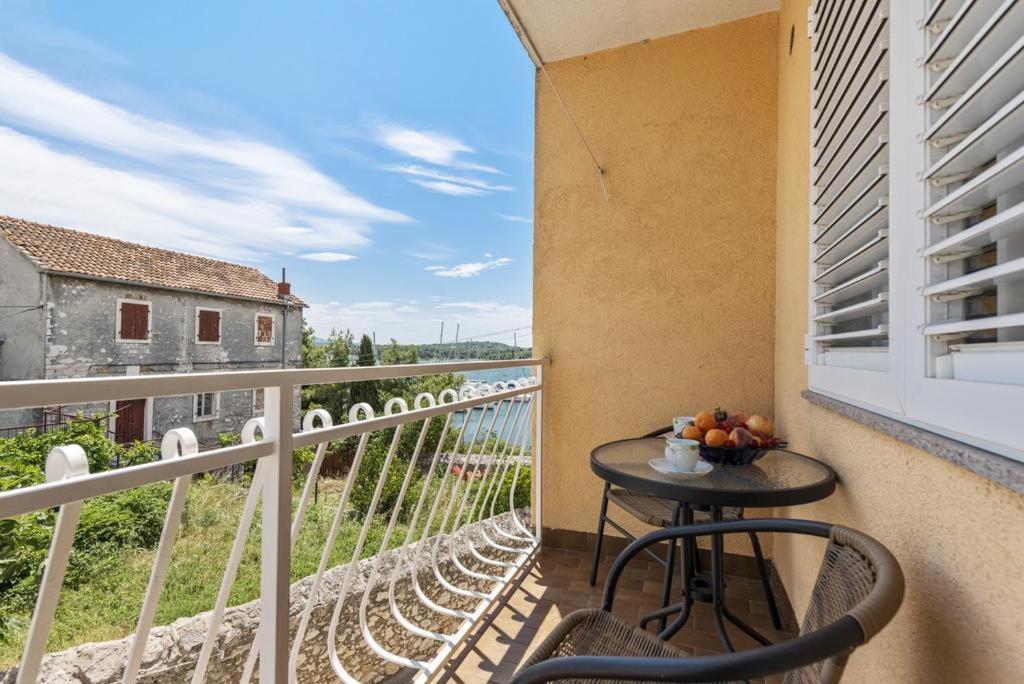 Apartments Tara, Sibenik - Mandalina Zewnętrze zdjęcie